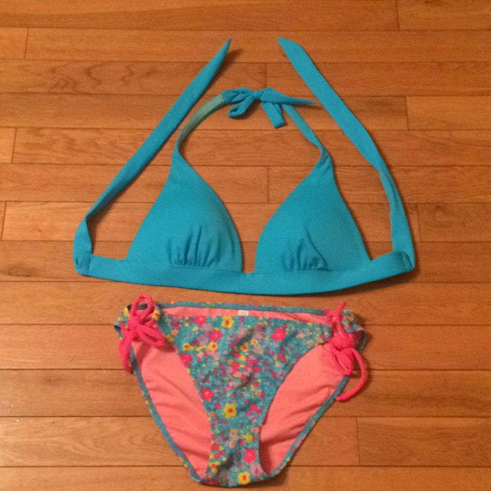 🐬VS bikini 🐬